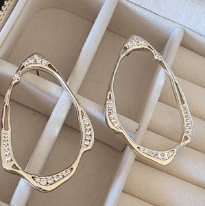 Kendra Scott Livi Earrings ❤️